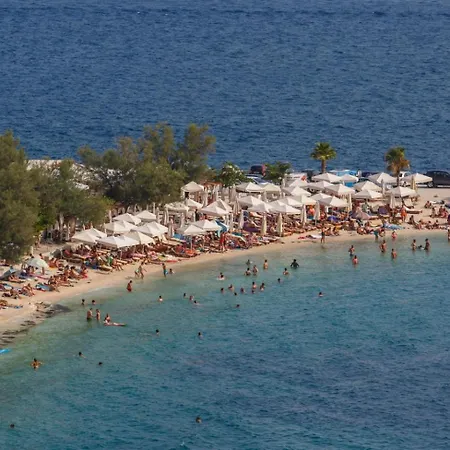 Marjan Hill 3-br Apt,5 Guests Private Garden Near Appartement Split